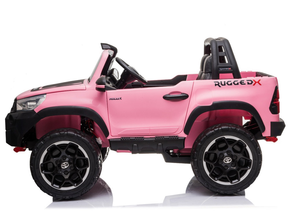 eng_pl_The-car-is-powered-by-a-large-Toyota-Hilux-2-person-battery-PA0250-17377_2