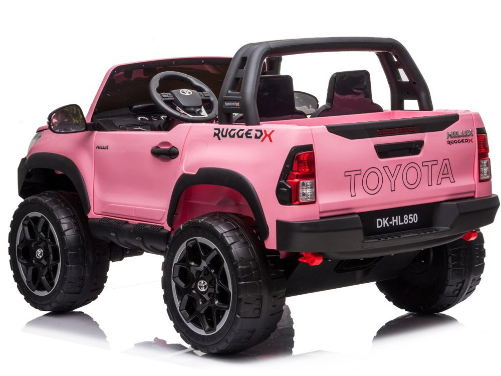 eng_pl_The-car-is-powered-by-a-large-Toyota-Hilux-2-person-battery-PA0250-17377_5